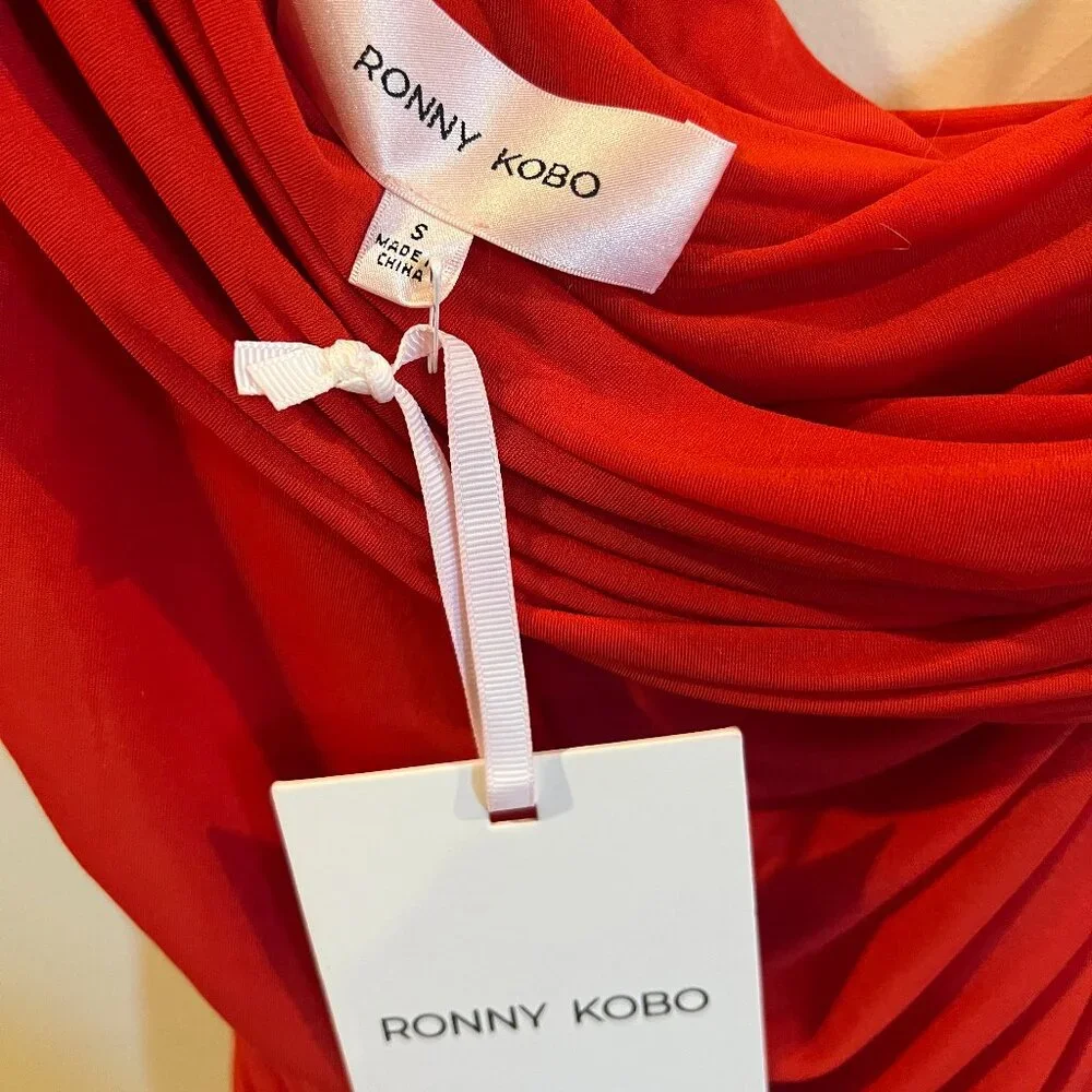 Ronny Kobo Ranada One Shoulder Asymmetrical Red Ruched Top Small NWT - Picture 3 of 8